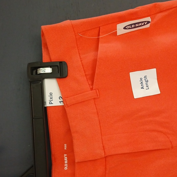 NWT Old Navy Pixie Vibrant Orange Pants anklw length Size 12 - Picture 4 of 6